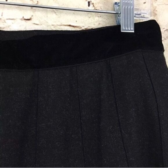 Tory Burch wool pleated embroidered midi skirt - Picture 5 of 5